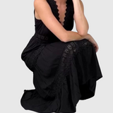 Ninfea - Bezrukávové midi šaty v boho stylu s krajkovými detaily