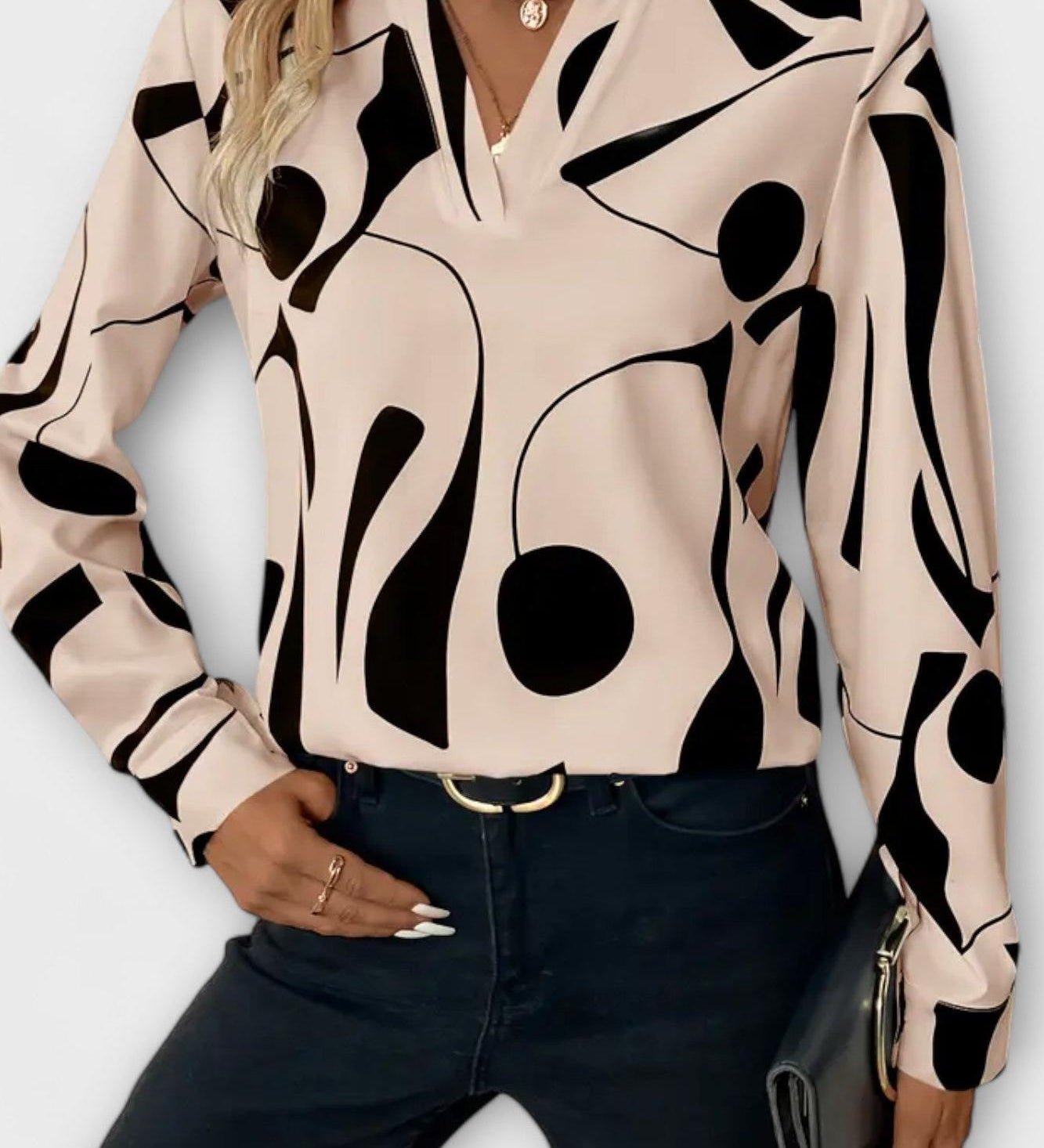 Joana - Stylová dlouhá rukávová blůza s ostrým výstřihem